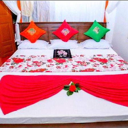 Bed and Breakfast Happy Morning Bliss à Mirissa Extérieur photo